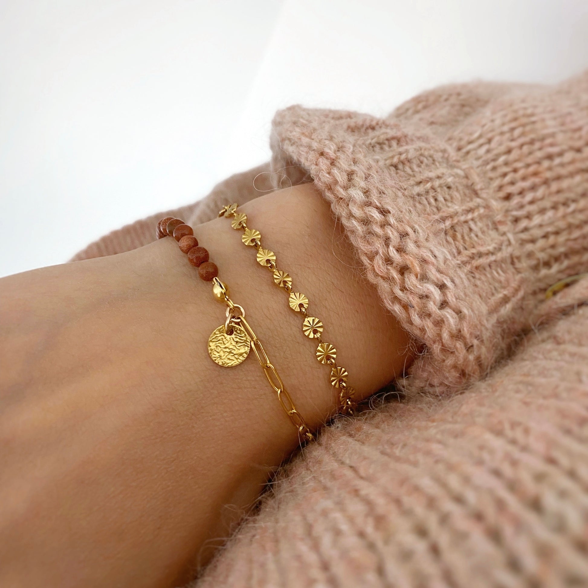 bracelet doré avec petite feuille acier inoxydable pour femme bijoux made in France
