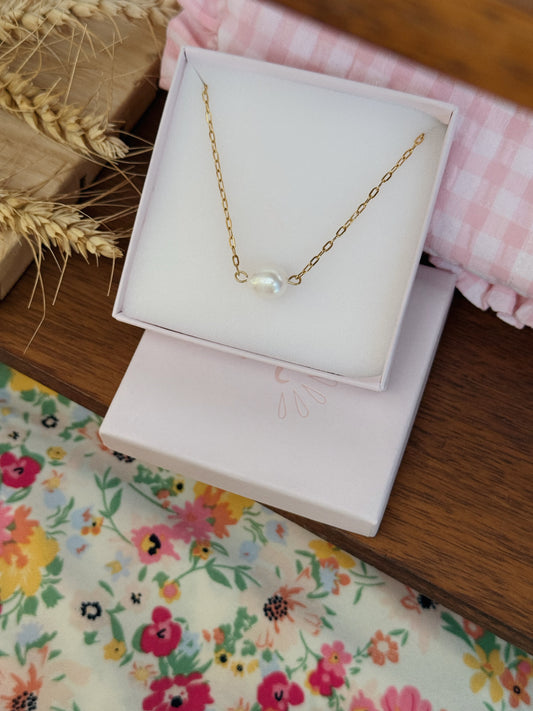 Collier 9