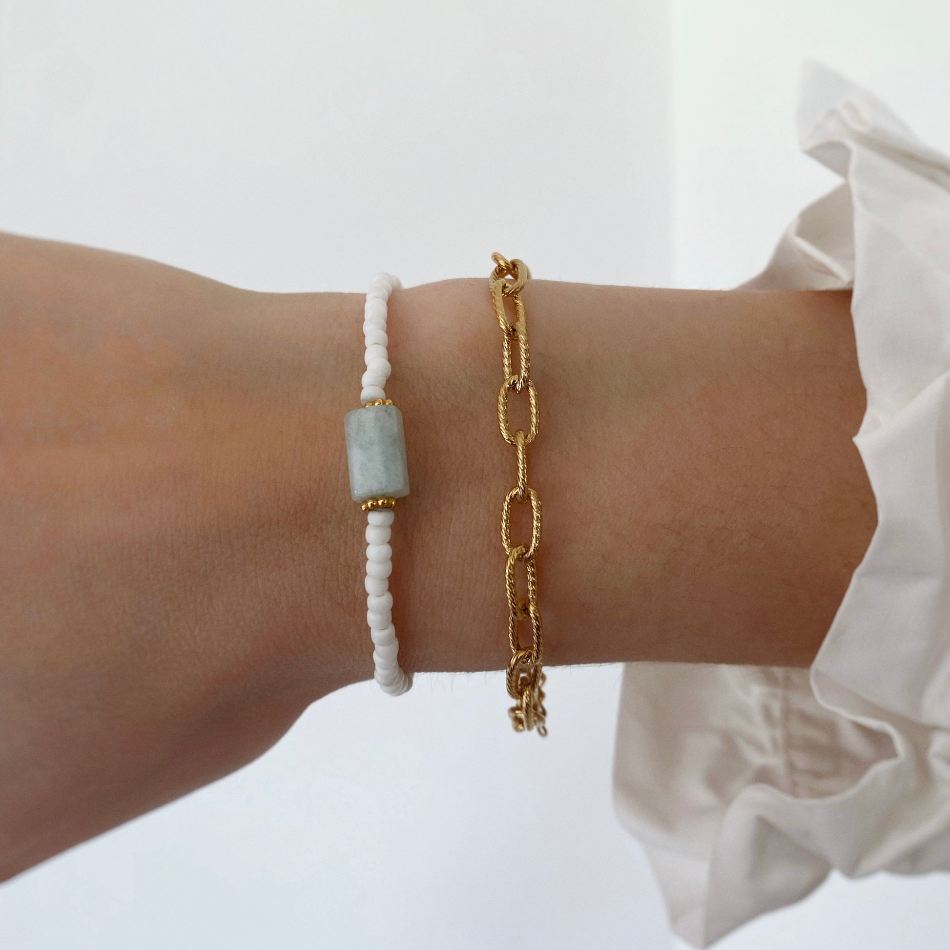 bracelet fait main en acier et pierre naturelle
