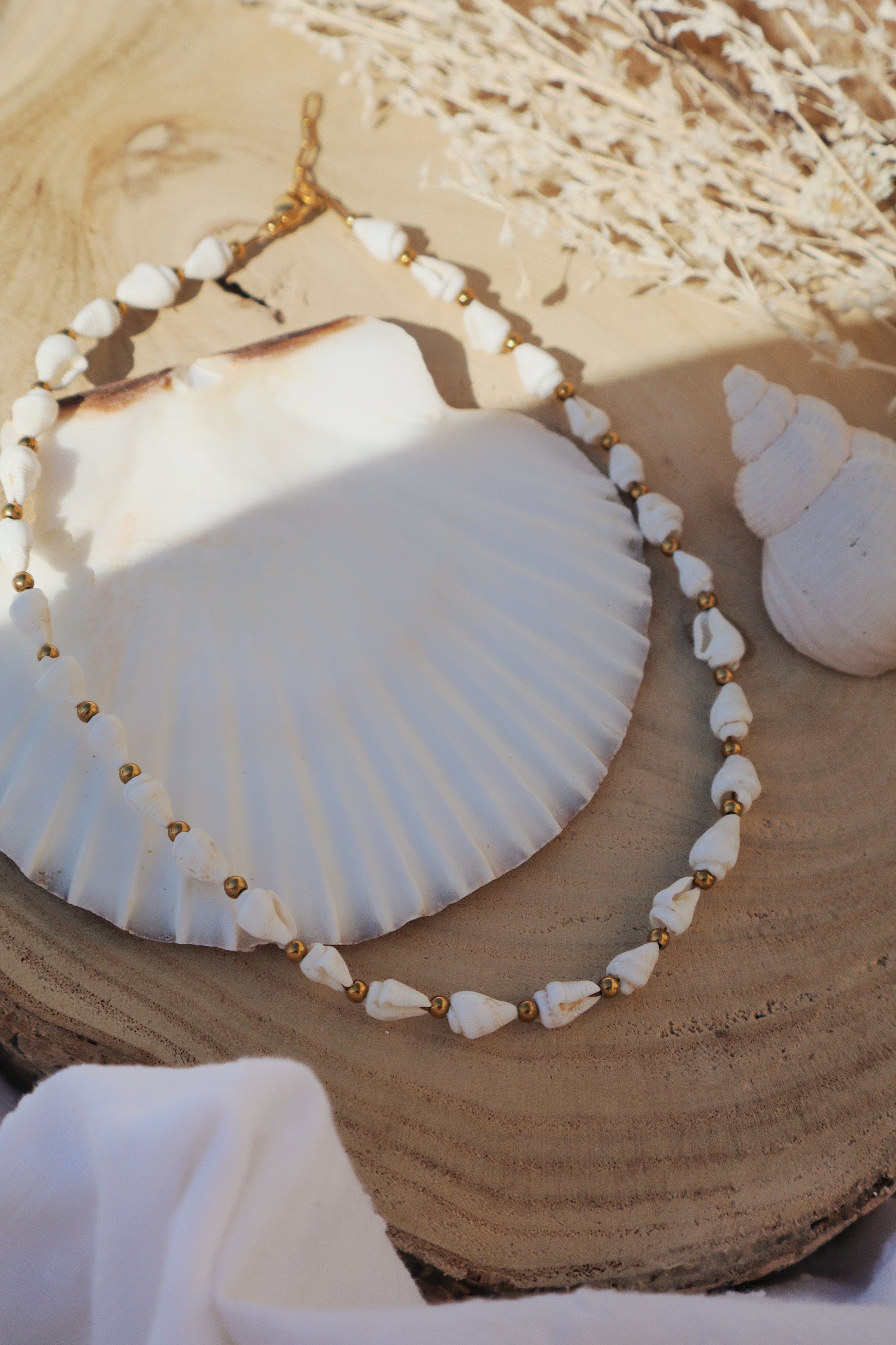ras de cou coquillage blanc surf summer
